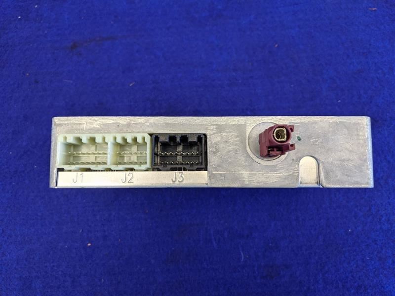 2013-2015 Chevrolet Camaro SS Chassis ECM Communication Center Onstar UE1 - The Parts Farm