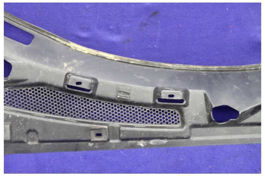 2003 2004 2005 2006 Chevrolet SSR Convertible Truck Windshield Cowl Vent Panel - The Parts Farm