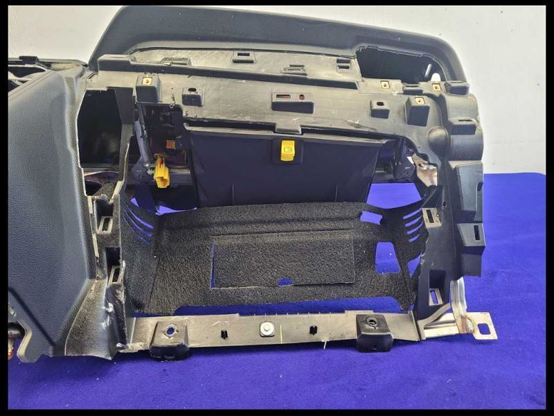 2018-2021 Ford Mustang GT S550 Dash Board Panel Vent Gauges Trim Bezel Molding - The Parts Farm