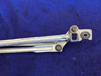 2014-2017 Chevrolet Caprice 6.0L Sedan Windshield Wiper Motor Linkage Arm - The Parts Farm