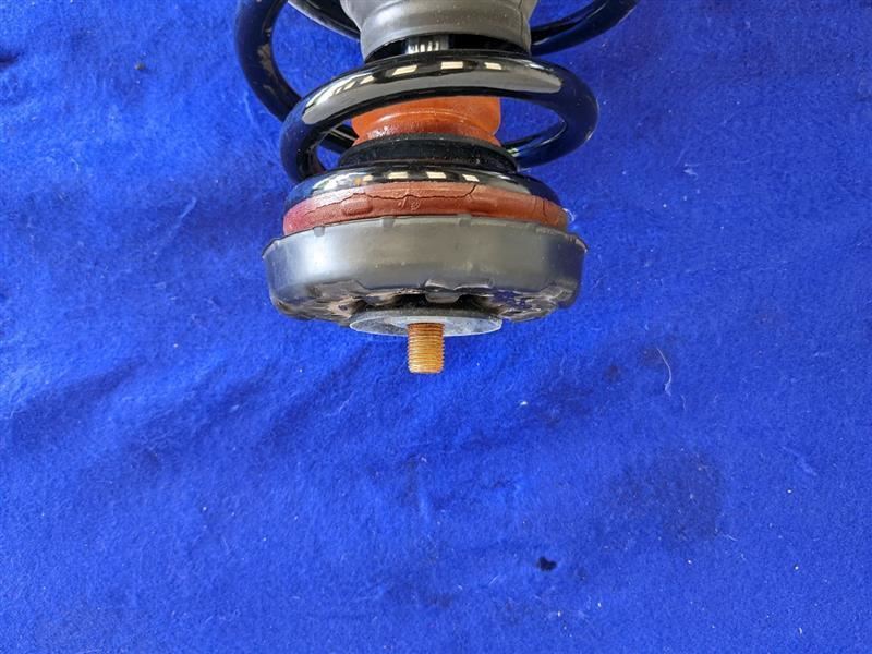 2013-2015 Chevrolet Camaro SS Driver Left LH Strut Spring Front FE4 Suspension - The Parts Farm