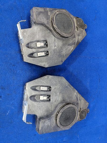 2003-2004 Ford Mustang Cobra SVT DOHC 4.6 Speaker Box Convertible 32v 4v SC OEM - The Parts Farm