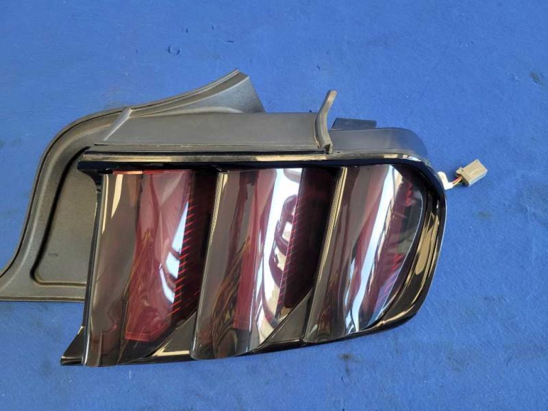 2015-2017 Ford Mustang GT Passenger RH Tinted Taillight Lamp Brake Lens 2632 - The Parts Farm