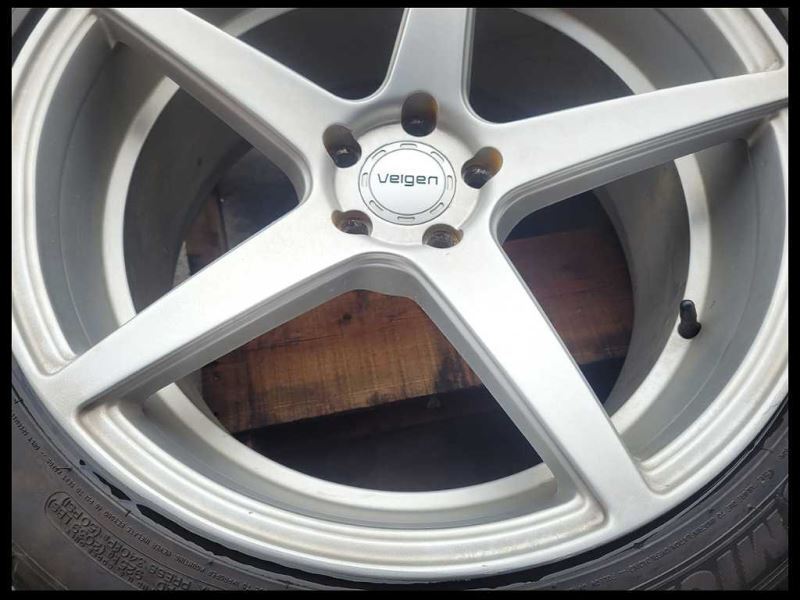 2015-2021 Ford Mustang GT S550 3 Wheels Velgen 20x9 20x10.5 Silver Spoke Rash - The Parts Farm