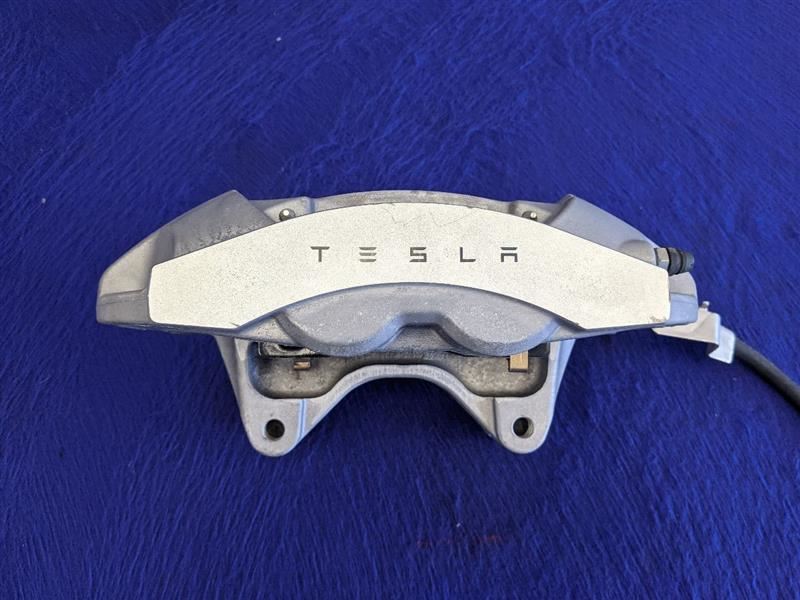 2017 2018 2019 2020 Tesla Model 3 OEM Passenger Right Brembo Caliper Rotor Lines - The Parts Farm