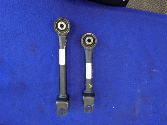 2017 2018 2019 2020 Tesla Model 3 Long Range Pair Driver Left Rear Control Arms