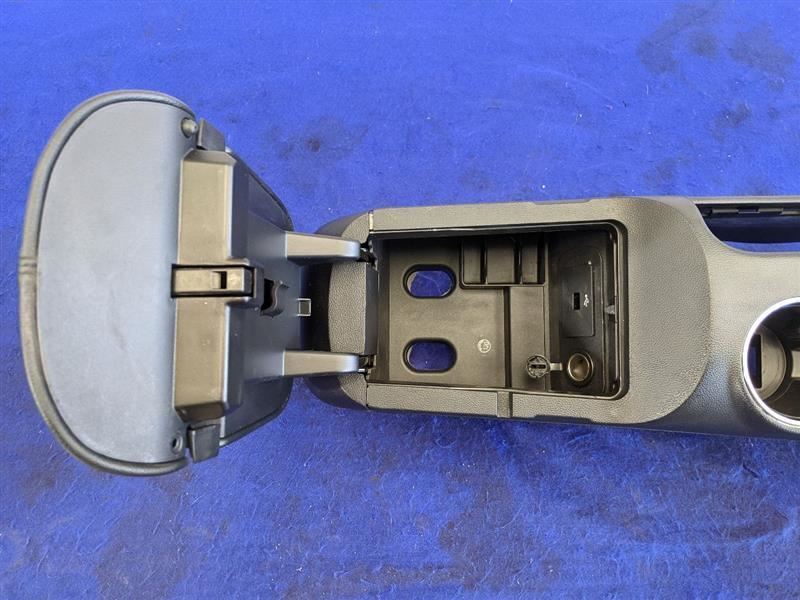 2015-2021 Ford Mustang GT S550 Center Console Floor Cup Lid Storage Latch - The Parts Farm