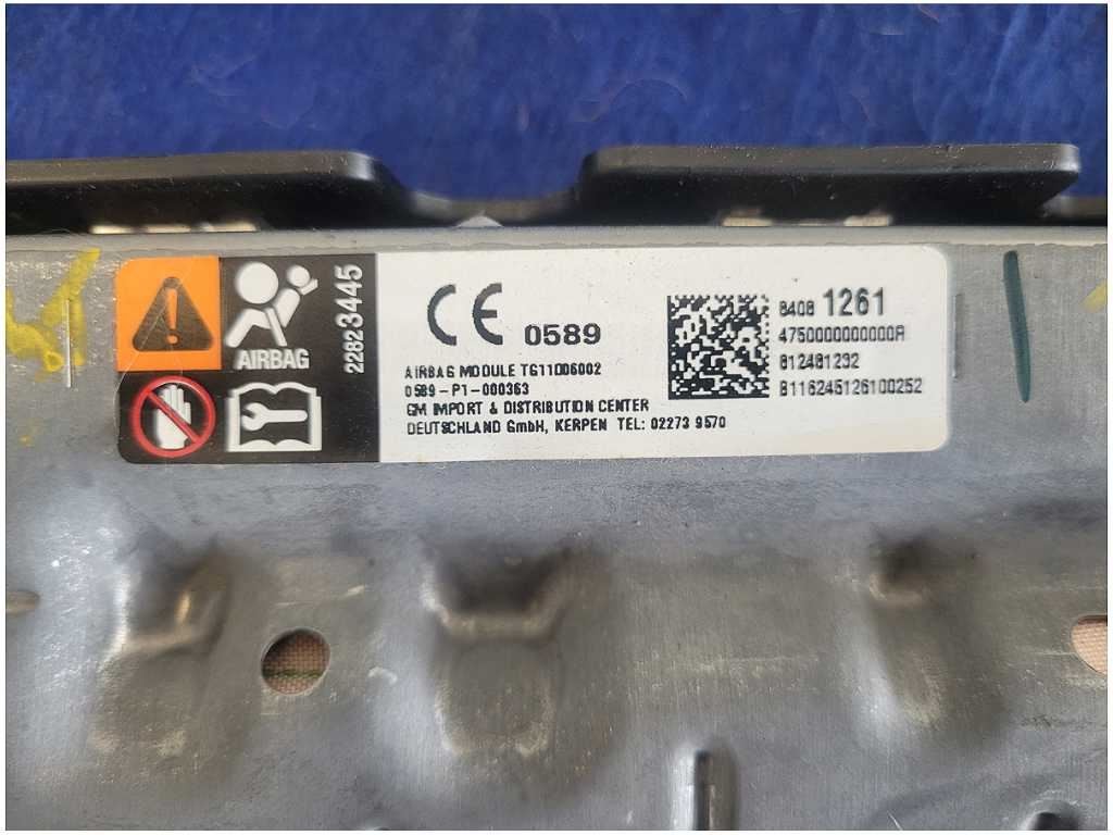47645976