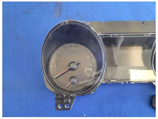 2021 Ford Mustang GT S550 Gauge Cluster Speedometer MPH 20k Miles 2560