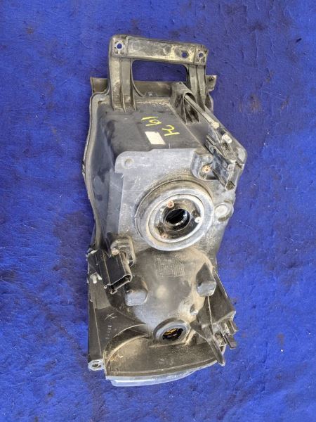 2003-2006 Dodge Ram Viper SRT-10 8.3L Passenger Right Headlight Lamp Lens - The Parts Farm