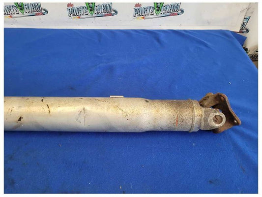 2022 Ford F250 Pickup Truck Driveshaft Automatic Transmission A/T *Dent* 2557