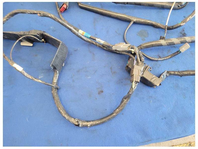 2003 Ford Mustang GT 4.6L Coupe Body Harness Wire Plug *Cut* 2556 - The Parts Farm