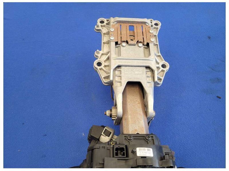 2011-2014 Ford Mustang GT Steering Column Wheel Key Cylinder Turn Signal 2606 - The Parts Farm