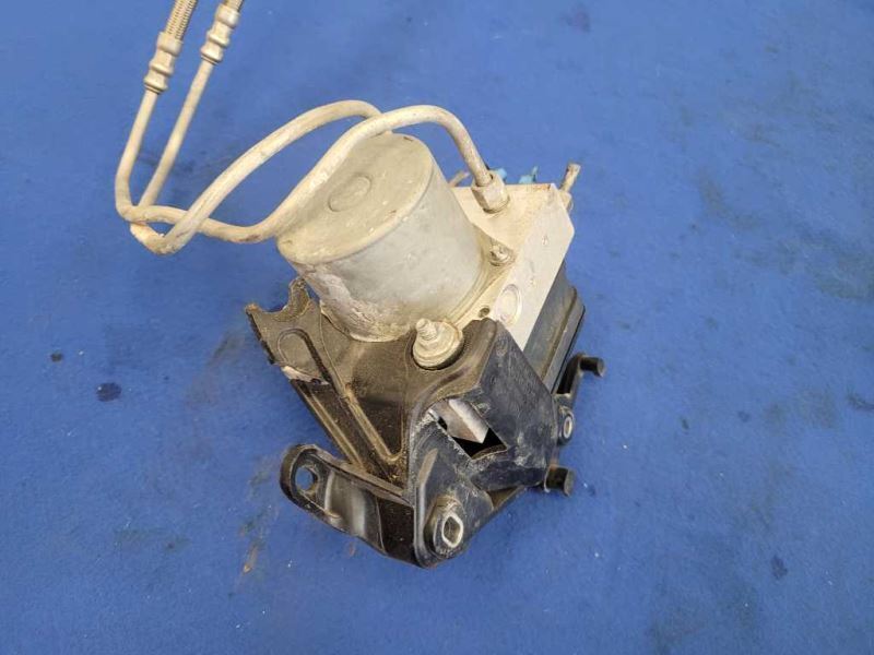 2019-2020 Ford Mustang GT S550 ABS Module Anti-Lock Brake Pump 2399 - The Parts Farm