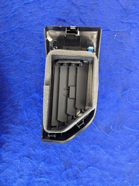 2015-2020 Ford F150 Pickup Truck Dashboard Vents Trim Molding Vent Driver 2358 - The Parts Farm