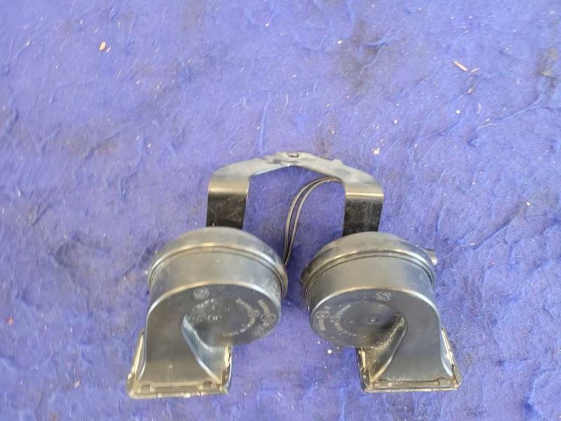 2016-2021 Chevrolet Camaro SS 6.2L LT1 Horn Saftey Noise Bell Front 2434 - The Parts Farm