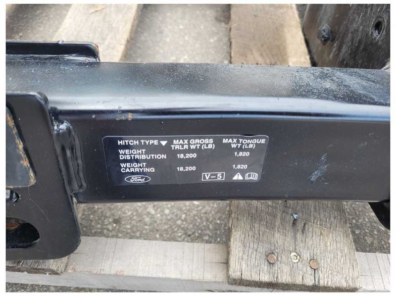 2022 Ford F250 Super Duty Pickup Truck Rear Trailer Hitch Bumper 2557 - The Parts Farm