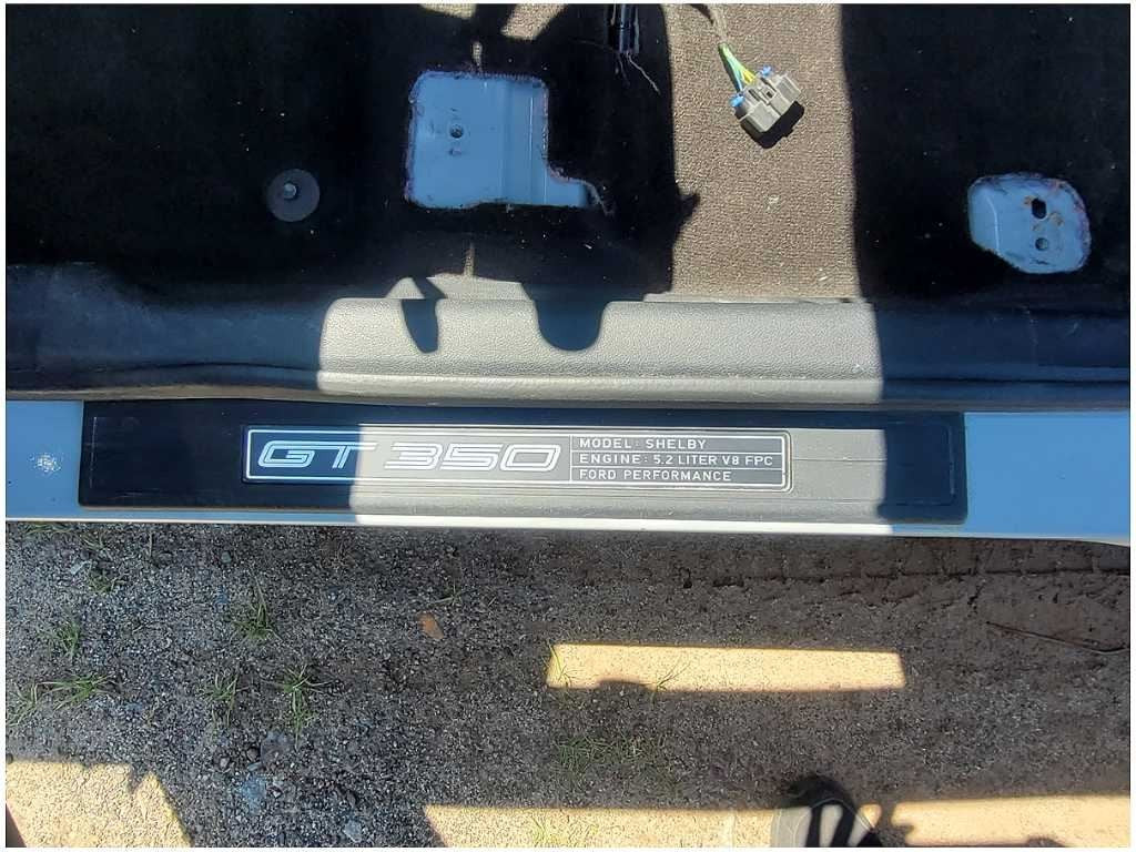 47643529