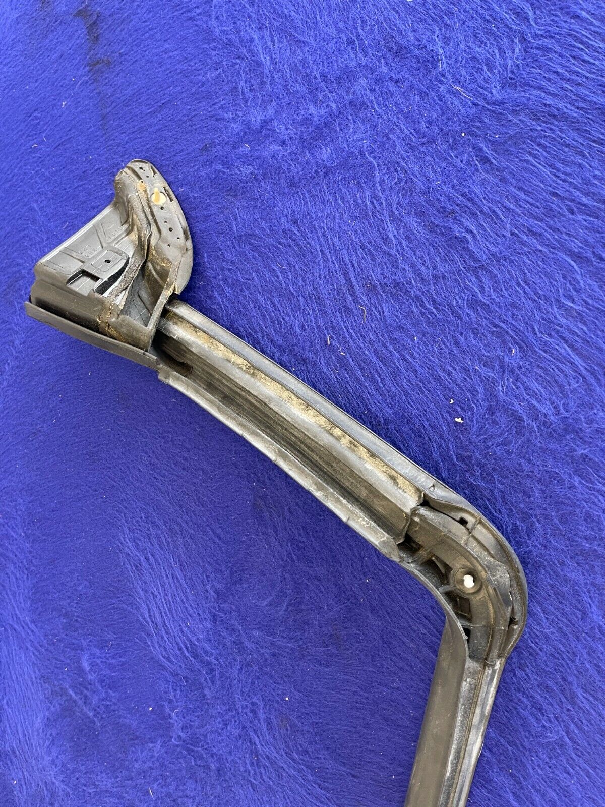 2005-2014 Ford Mustang Weather Seal Upper Door to Body Driver Left LH OEM - The Parts Farm