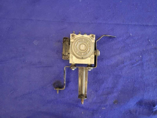 2019-2020 Ford Mustang GT S550 ABS Module Anti-Lock Brake Pump 2235 - The Parts Farm