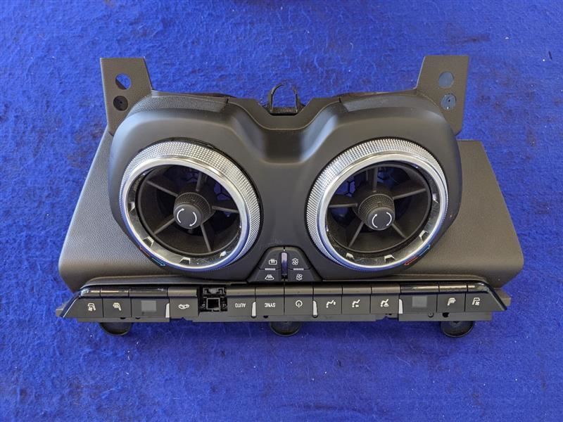 2019-2020 Chevrolet Camaro ZL1 HVAC AC Temperature Control Dual Zone CJ2 - The Parts Farm