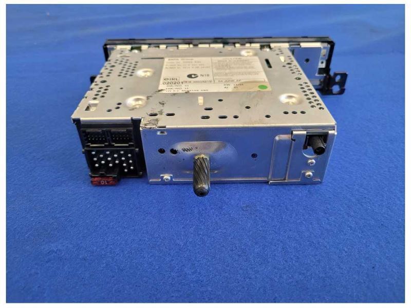 2001-2006 BMW M3 E46 M/T Coupe Radio Receiver Front Audio Head Unit 2445 - The Parts Farm