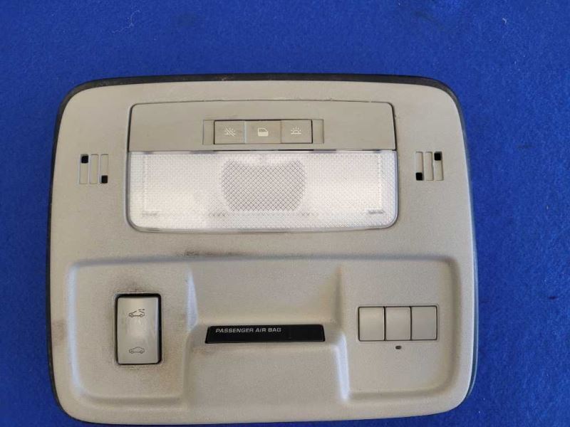 2010-2015 Chevrolet Camaro SS Upper Console Light MyLink Sunroof Dome Map 2472 - The Parts Farm