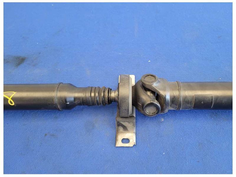 2021 Chevrolet Camaro SS Coupe Driveshaft Automatic Transmission A/T 2538 - The Parts Farm