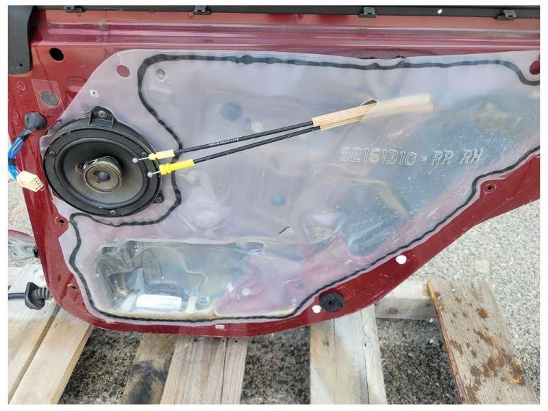 2008-2009 Pontiac G8 Sedan 6.0L V8 Passenger Rear Door Shell Paint Maroon 2529 - The Parts Farm