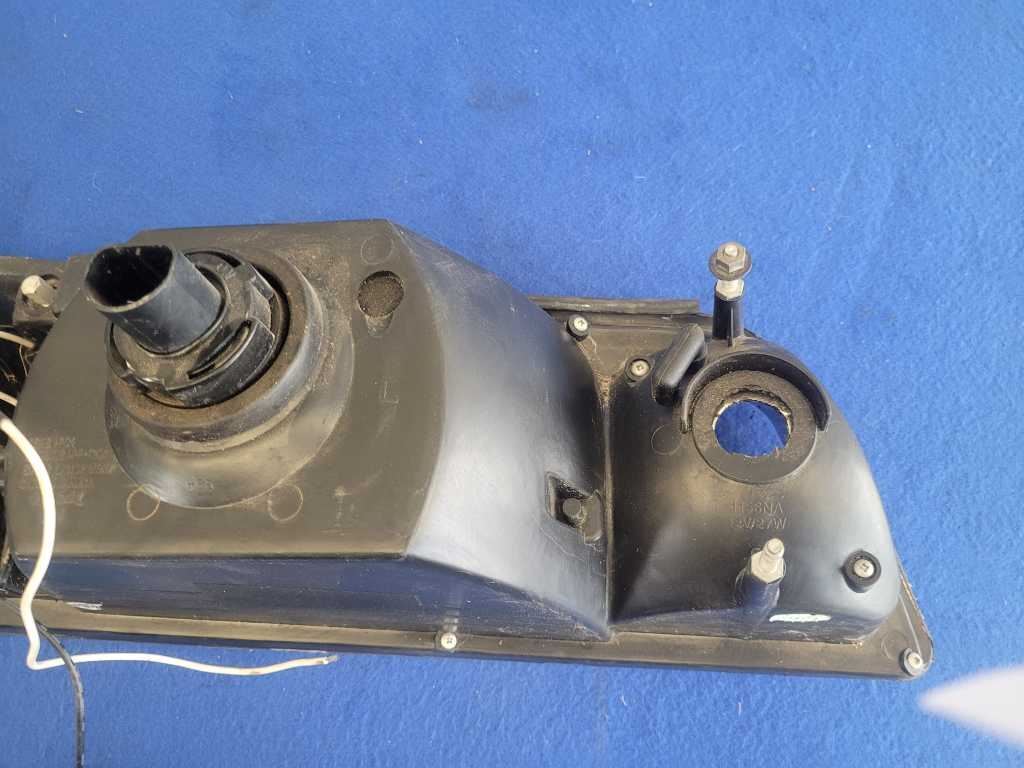 1987-1993 Ford Mustang GT 5.0L Driver LH Front Headlight Lamp Aftermarket 2603 - The Parts Farm
