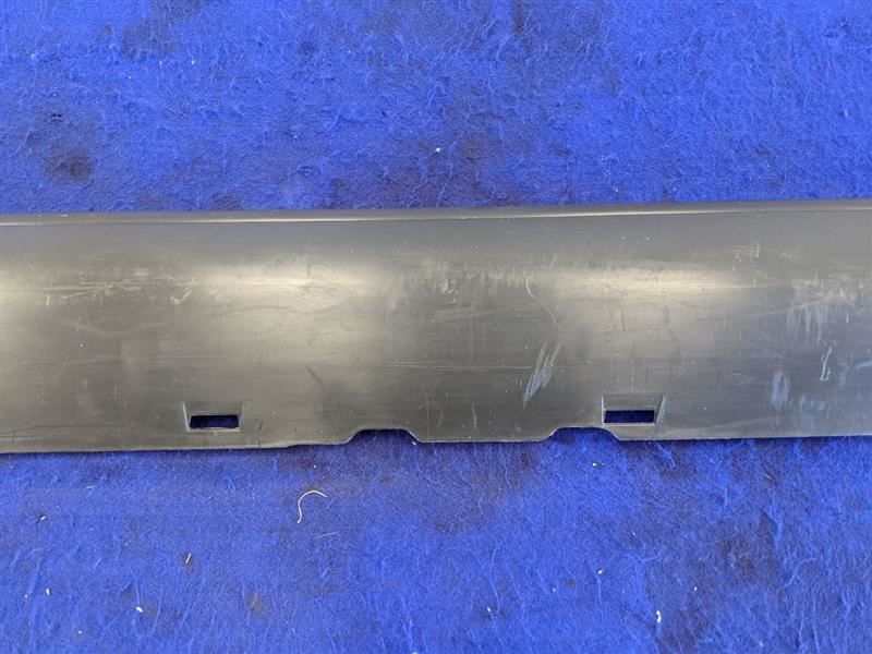 2005-2009 Ford Mustang GT Passenger Right RH Rocker Panel Moulding NEW TAKE OFF - The Parts Farm