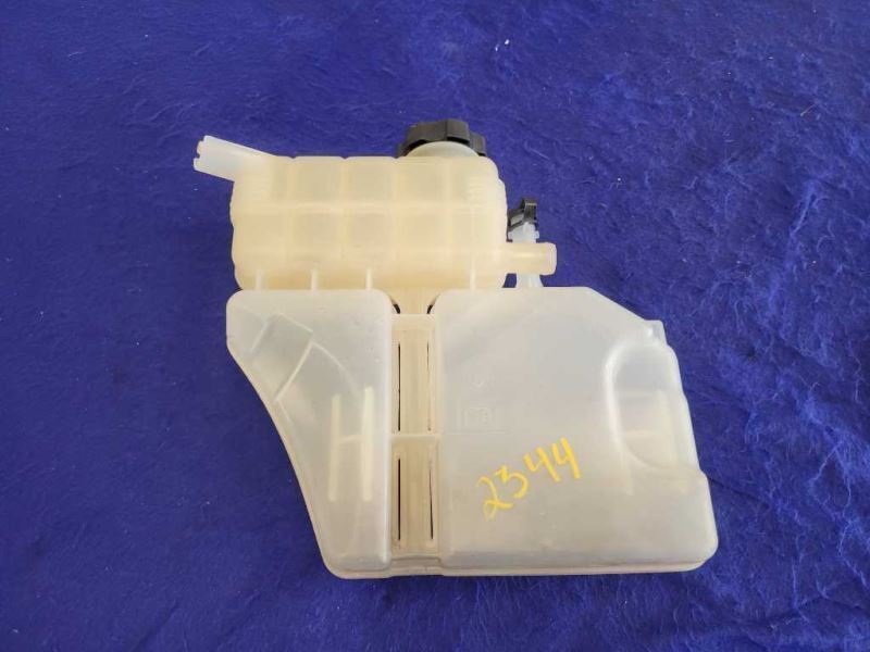 2016-2018 Chevrolet Camaro SS 6.2L Coolant Fluid Reservoir Cooling 2344 - The Parts Farm