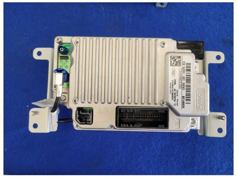 2021 Ford Mustang GT S550 Audio Info AM FM Radio Receiver Screen Display 2520 - The Parts Farm