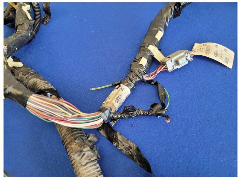 2005-2014 Ford Mustang GT 4.6L Coupe Body Harness Wire Plug *Cut Wires* 2585 - The Parts Farm