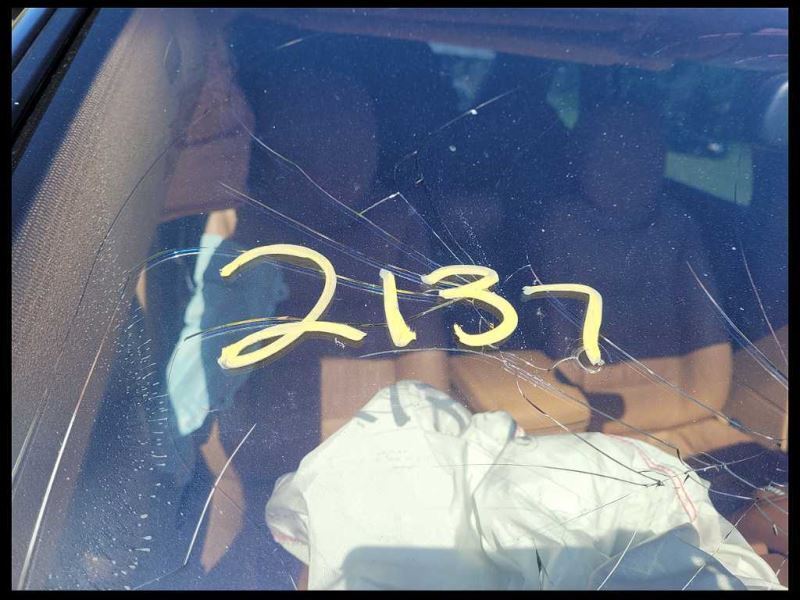 2004-2006 Porsche Cayenne Turbo 4.5L Front Temperature Control Switch 2137 - The Parts Farm