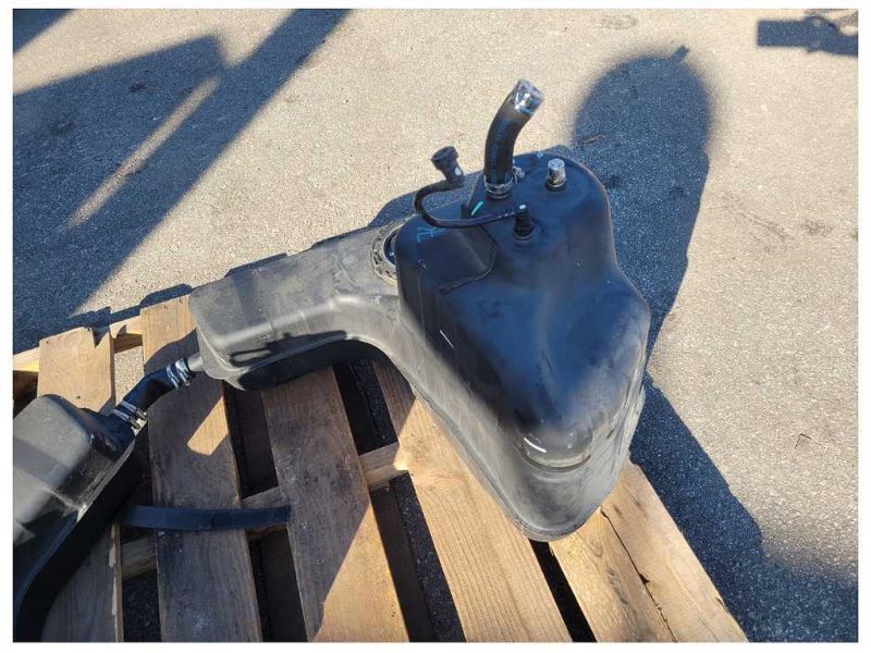 2014 Audi R8 V10 Coupe Fuel Gas Tank Left Right 2136 - The Parts Farm