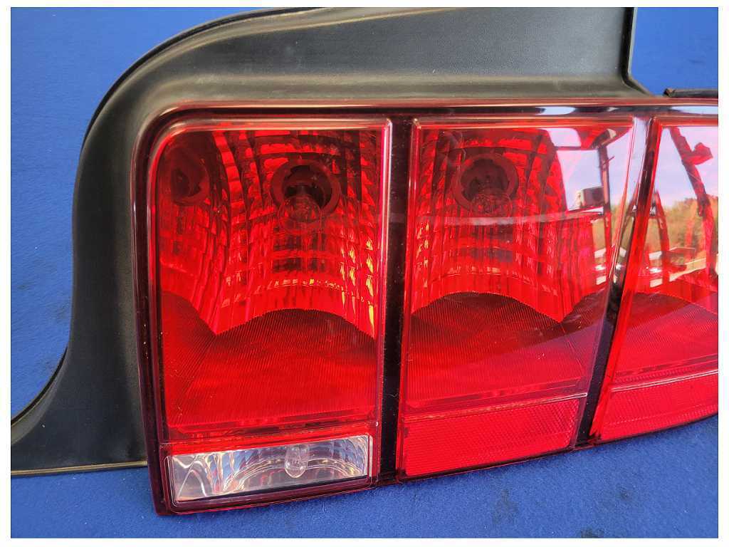 2005-2009 Ford Mustang GT GT500 Passnenger Rear Taillight Brake Lamp 2541 - The Parts Farm