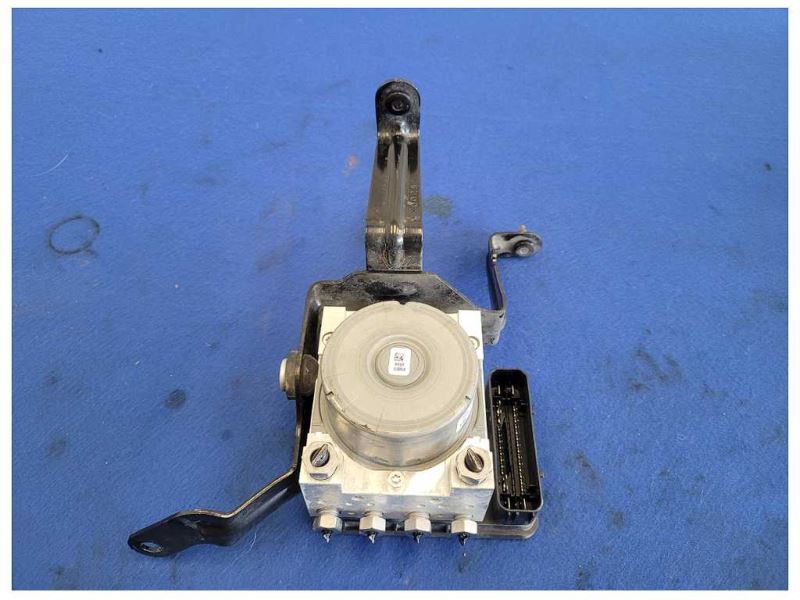 2015-2017 Ford Mustang GT S550 ABS Anti-Lock Brake System Module 2564 - The Parts Farm