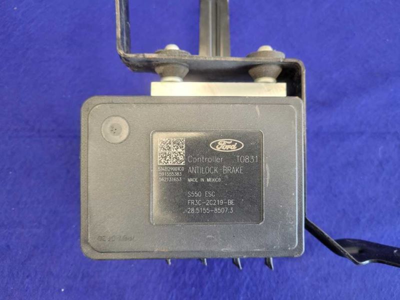 2015-2017 Ford Mustang GT S550 Anti-Lock Brake ABS Module Pump Line 2282 - The Parts Farm