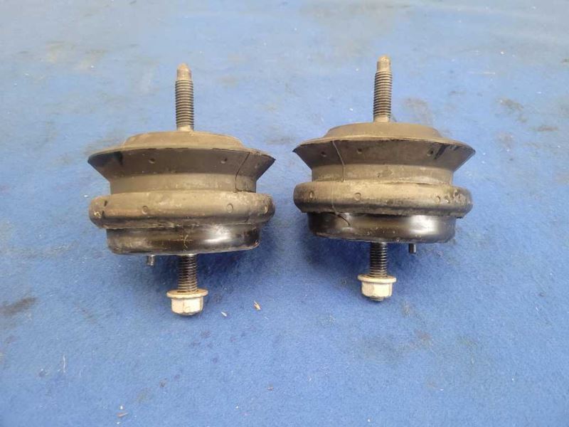 2001-2004 Chevrolet Corvette Z06 FRC C5 Front Pair Engine Mounts Motor 2066 - The Parts Farm