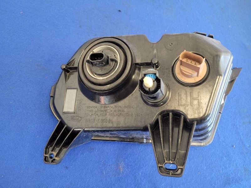 2010-2012 Ford Mustang GT Driver Left Front Headlight Lamp Lens *Broke* 2470 - The Parts Farm