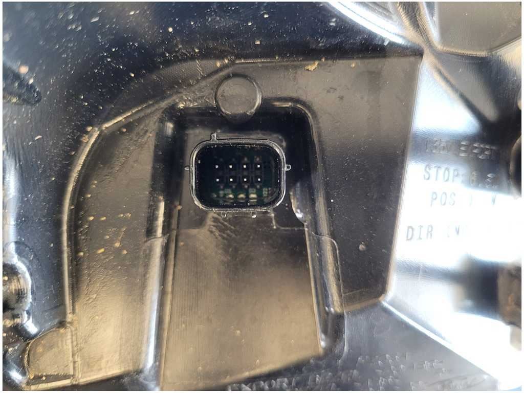 47643597