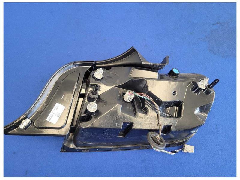 2018-2023 Ford Mustang GT S550 Driver Left Rear Tail Light Lamp Brake 2565 - The Parts Farm