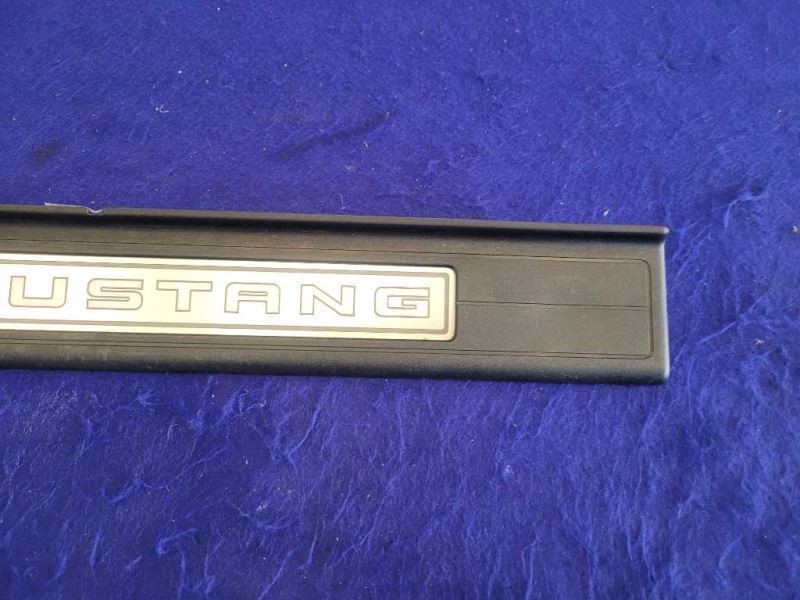 2015-2023 Ford Mustang GT S550 Pair Door Sill Plates Scuff Lighted Panel 2407 - The Parts Farm