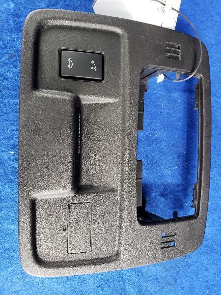 2013 2014 Chevy Camaro Overhead Sunroof Control Console Chevrolet Lighted - The Parts Farm