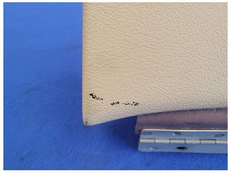 1999-2004 Ford Mustang GT 4.6L Glove Box Passenger Dash Trim Panel Tan 2561 - The Parts Farm