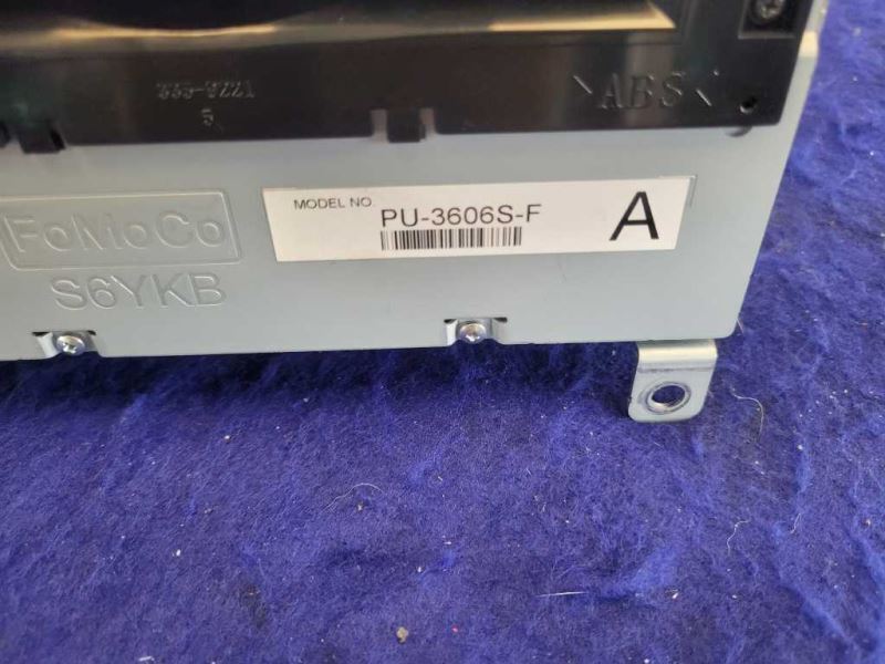 2018 Ford Mustang GT S550 Audio Radio Receiver AM FM CD Single Disc 2424 - The Parts Farm