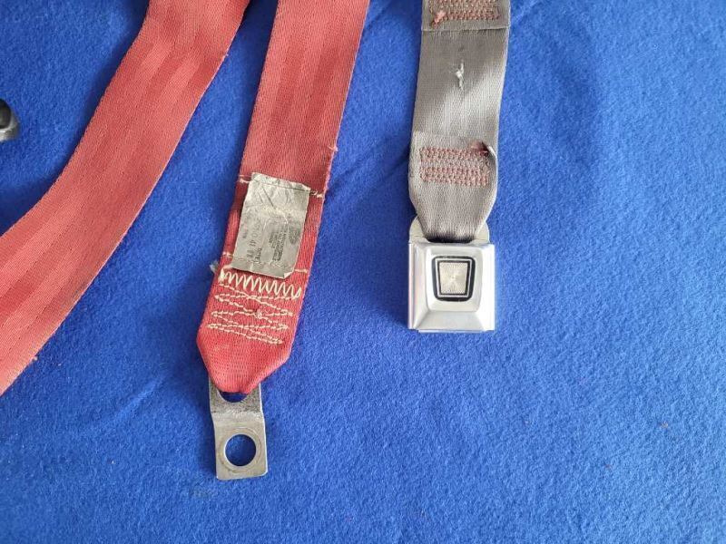 1987-1993 Ford Mustang GT Convertible Passenger Front Seat Belt Retractor 2298 - The Parts Farm