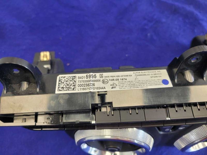 2016-2017 Chevrolet Camaro SS Temperature Control Dual Zone CJ2 84078980 2344 - The Parts Farm