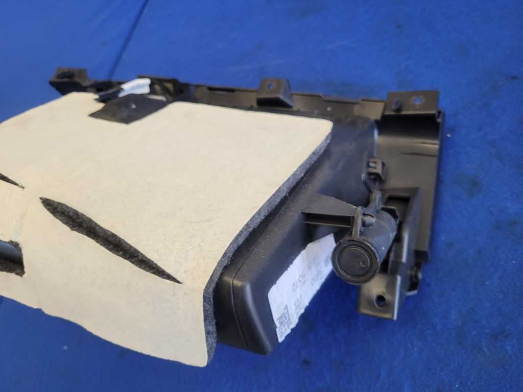 2014-2017 Chevrolet SS 6.2L Sedan Glove Box Passenger Dash Right 2602 - The Parts Farm